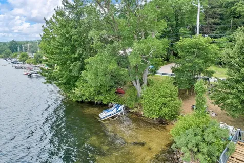 6 Winnisquam Shore Tilton NH 03276