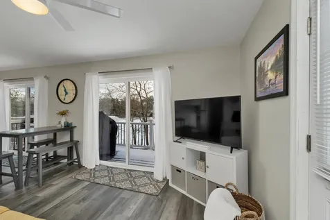 6 Winnisquam Shore Tilton NH 03276