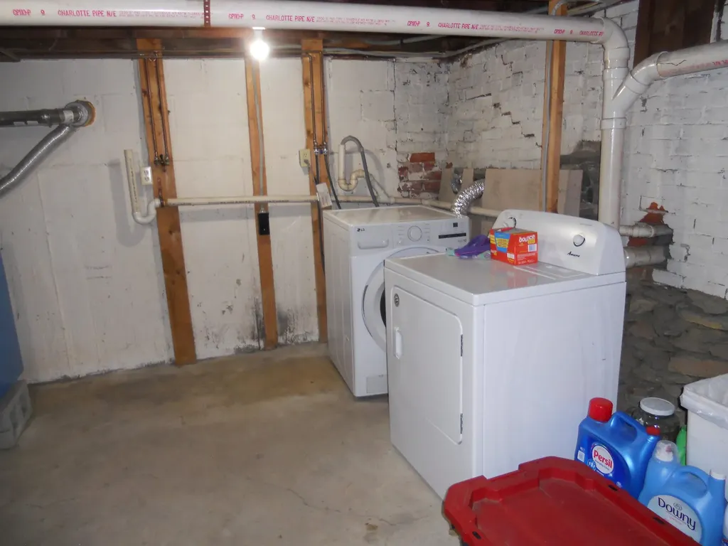 110 Sullivan Street Claremont NH 03743