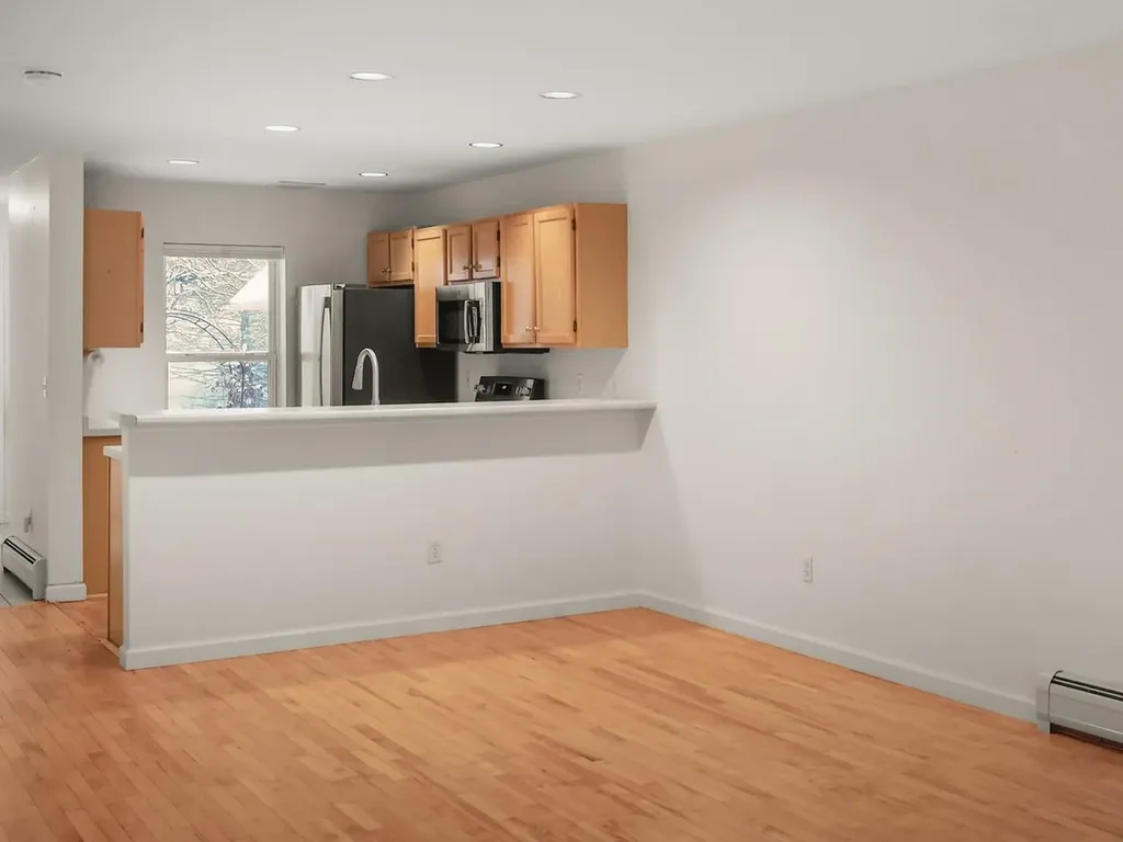 229 Juniper Drive South Burlington VT 05403