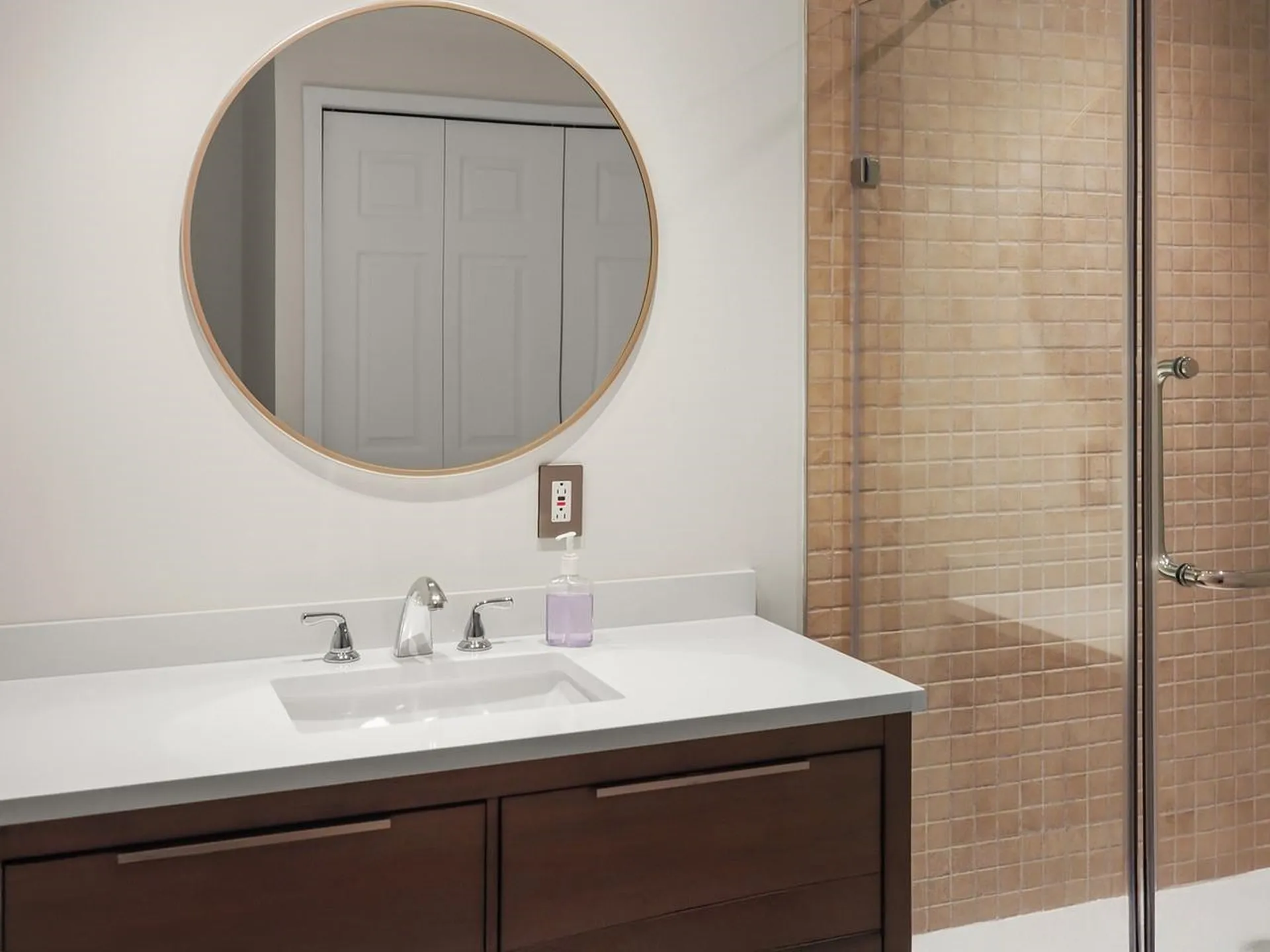 229 Juniper Drive South Burlington VT 05403