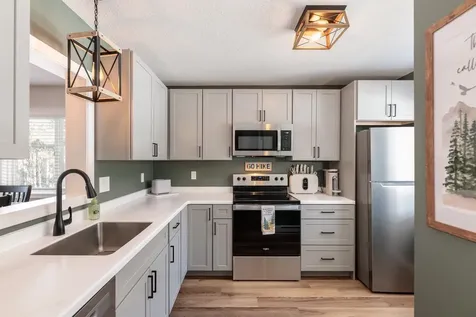 96 Star Ridge Road Thornton NH 03285