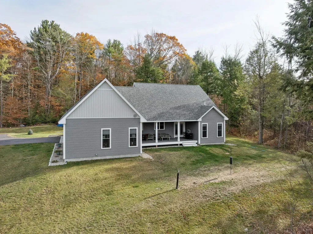 12 Lisden Drive Tuftonboro NH 03816