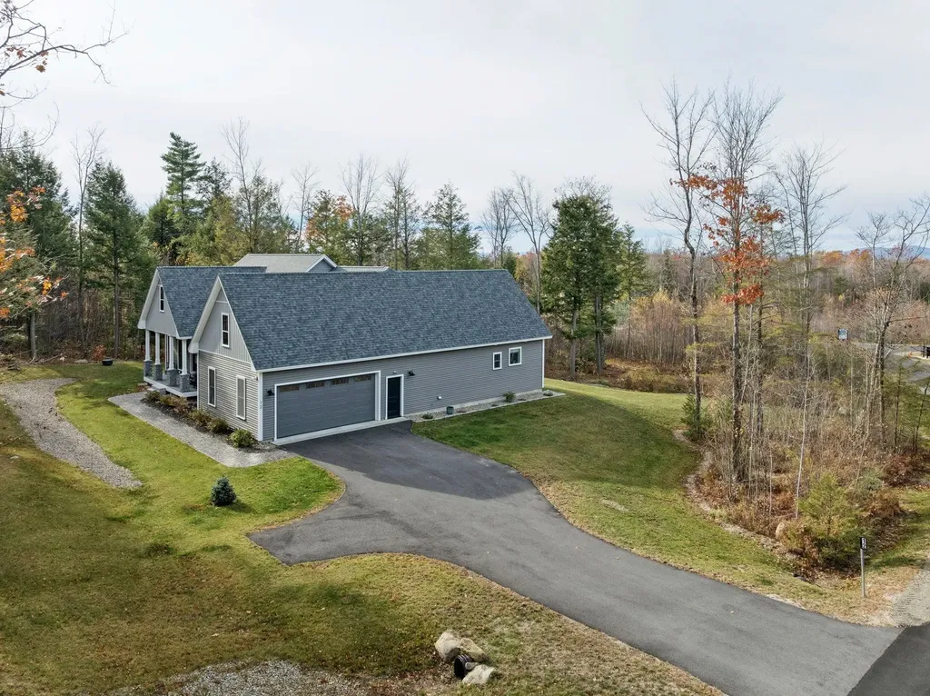 12 Lisden Drive Tuftonboro NH 03816