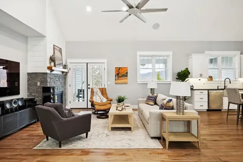 12 Lisden Drive Tuftonboro NH 03816