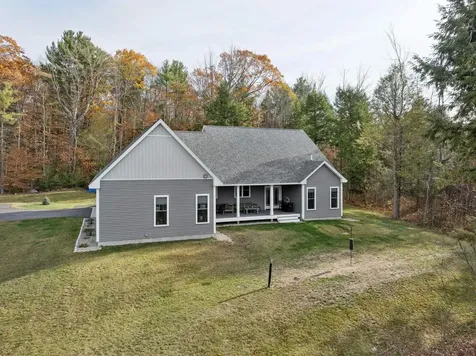 12 Lisden Drive Tuftonboro NH 03816