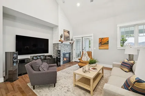 12 Lisden Drive Tuftonboro NH 03816