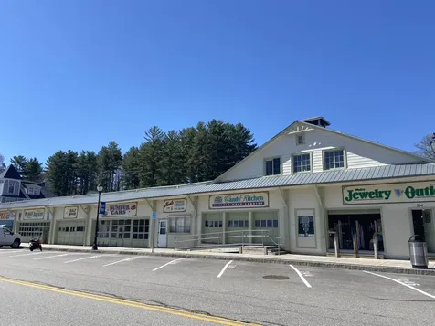 9 Treetop Circle Laconia NH 03246