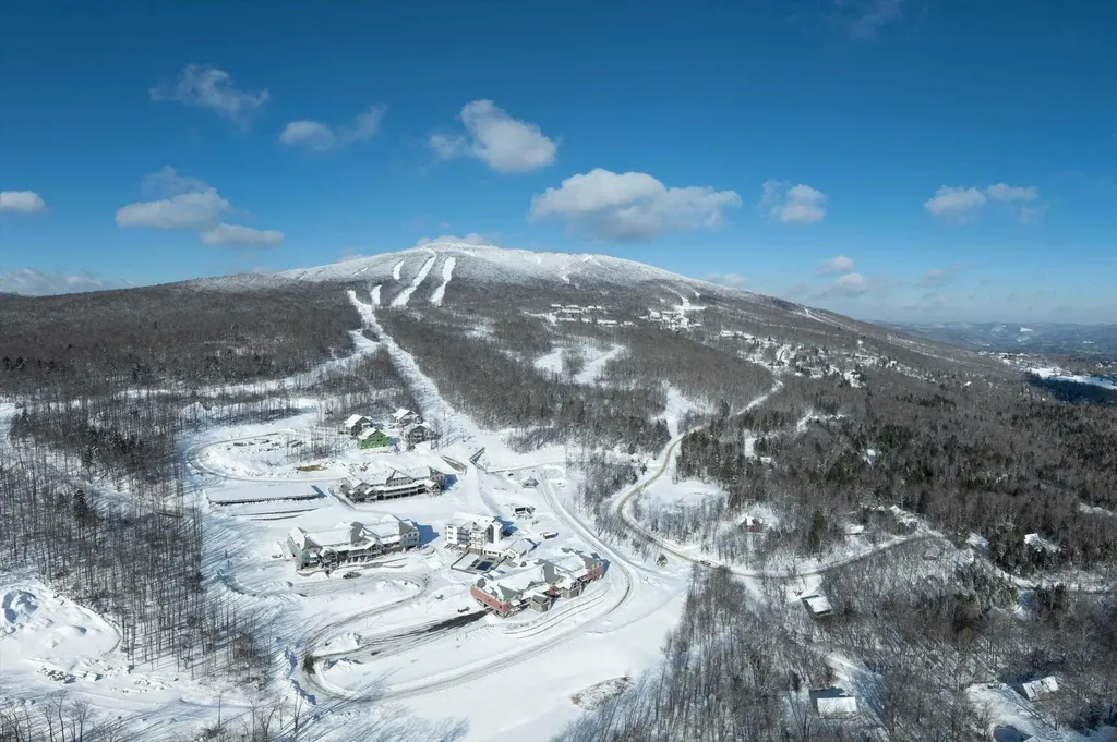 144 Lodge Road Ludlow VT 05149