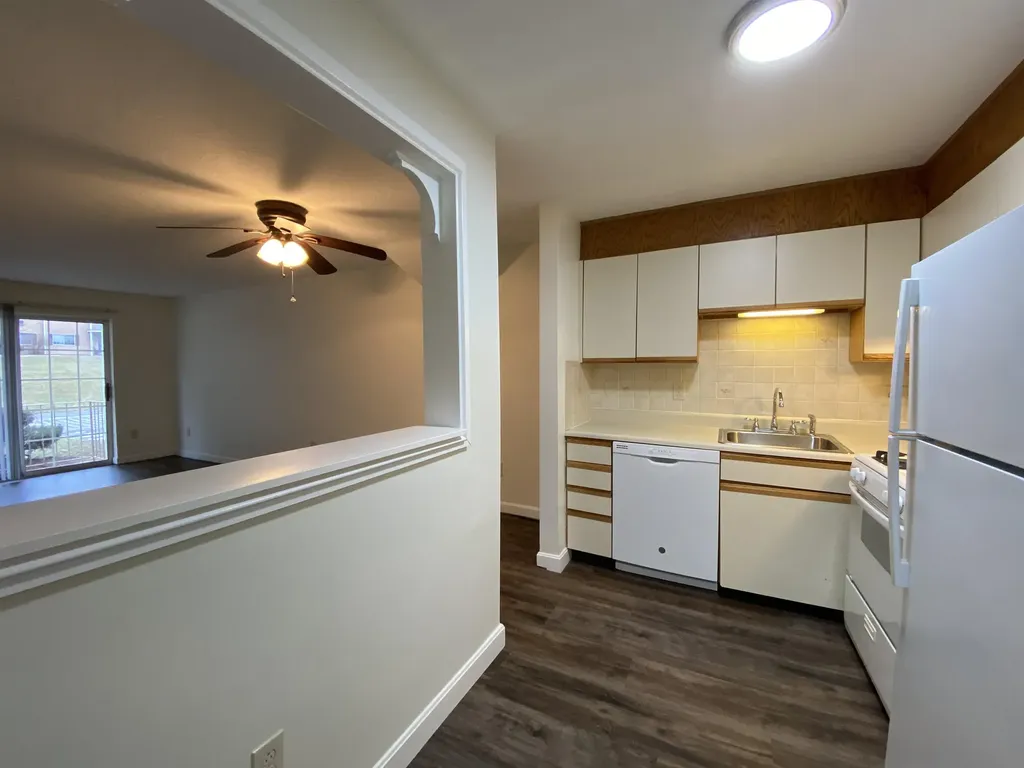 383 Huse Road Manchester NH 03103