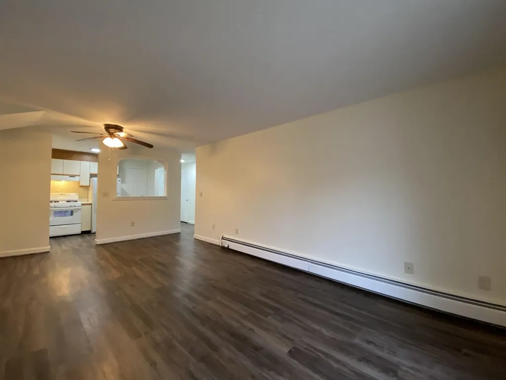 383 Huse Road Manchester NH 03103