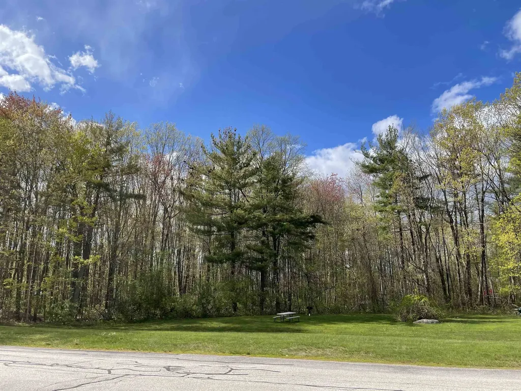 383 Huse Road Manchester NH 03103