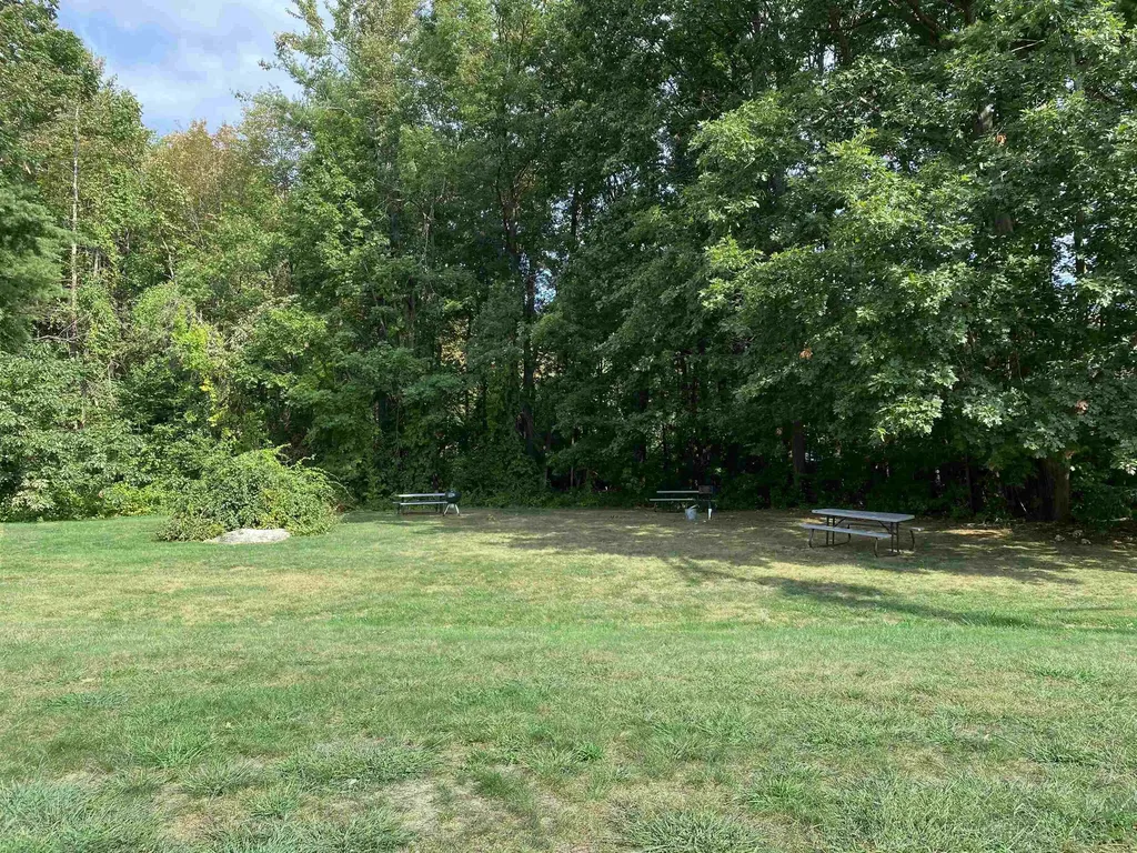 383 Huse Road Manchester NH 03103