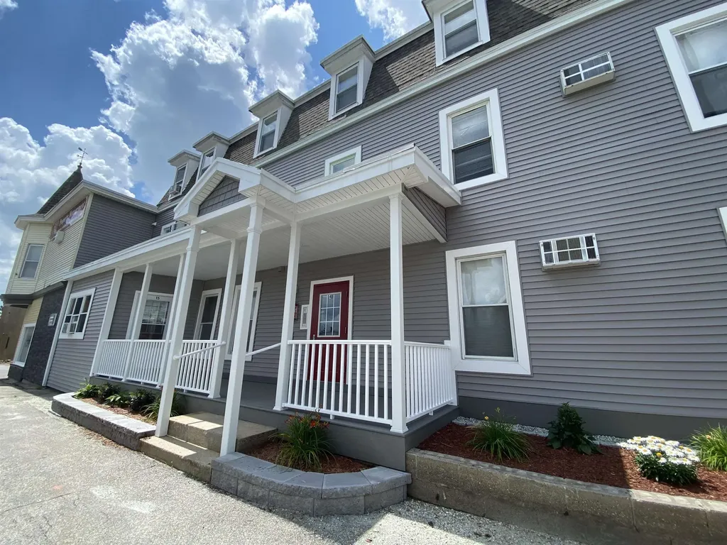 4 Martin Street Derry NH 03038
