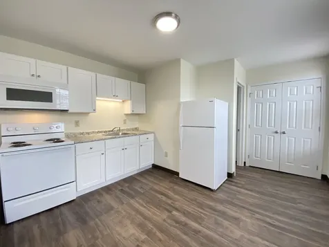 4 Martin Street Derry NH 03038