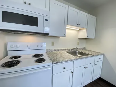 4 Martin Street Derry NH 03038