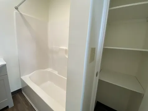 4 Martin Street Derry NH 03038