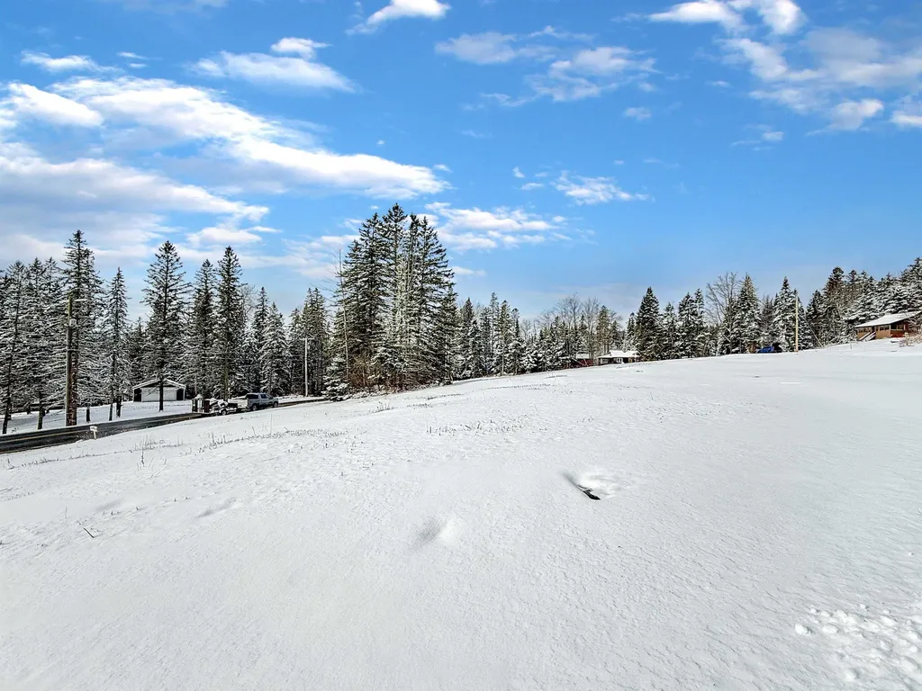 Route 3 Pittsburg NH 03592