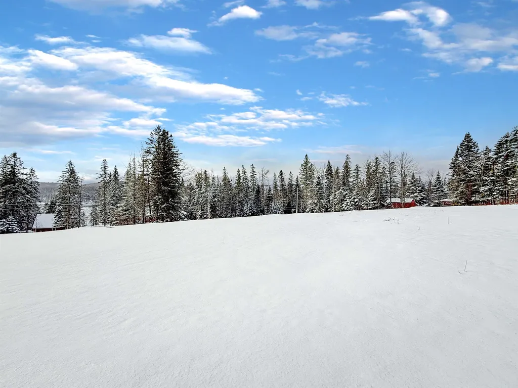 Route 3 Pittsburg NH 03592