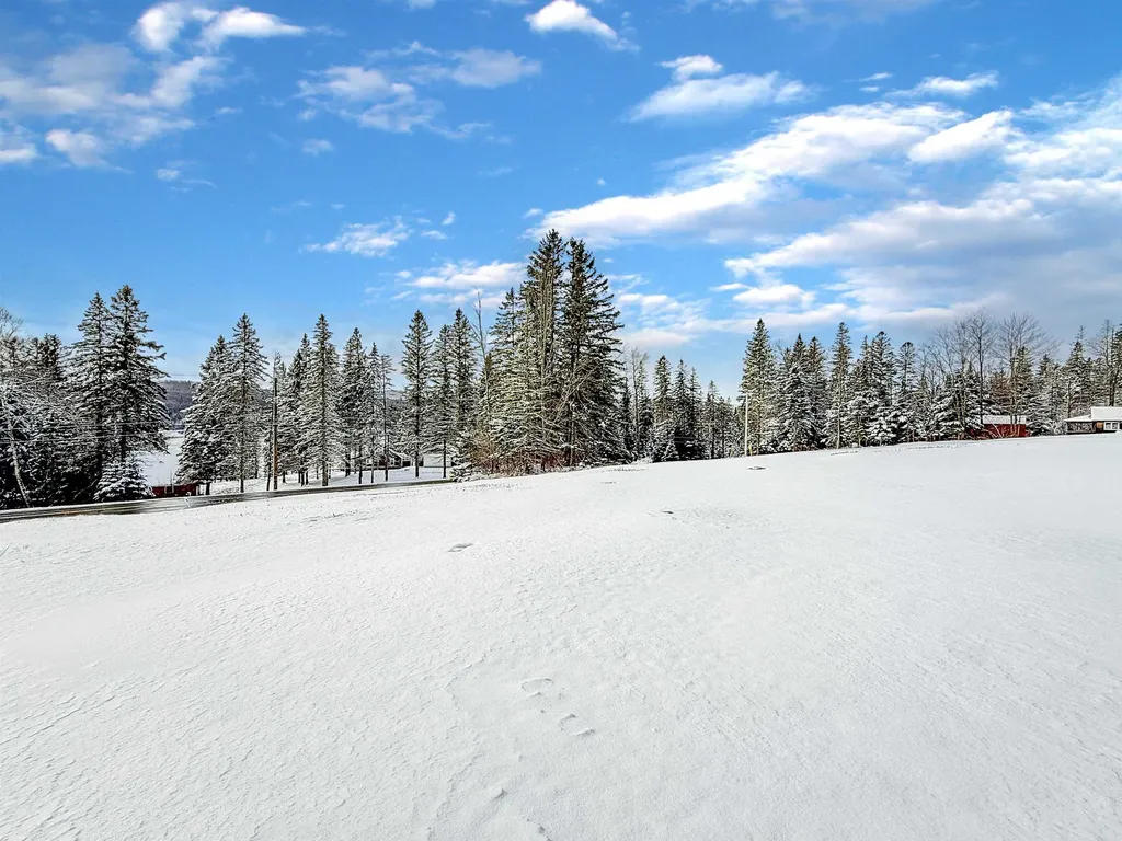 Route 3 Pittsburg NH 03592