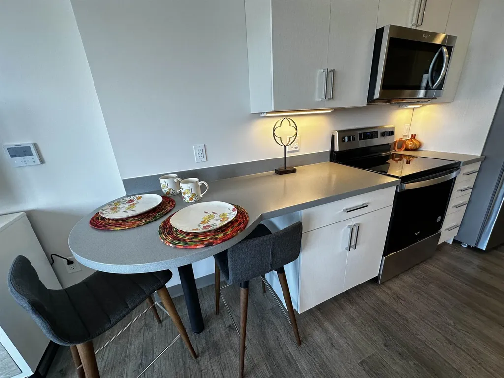 409 Elm Street Manchester NH 03101