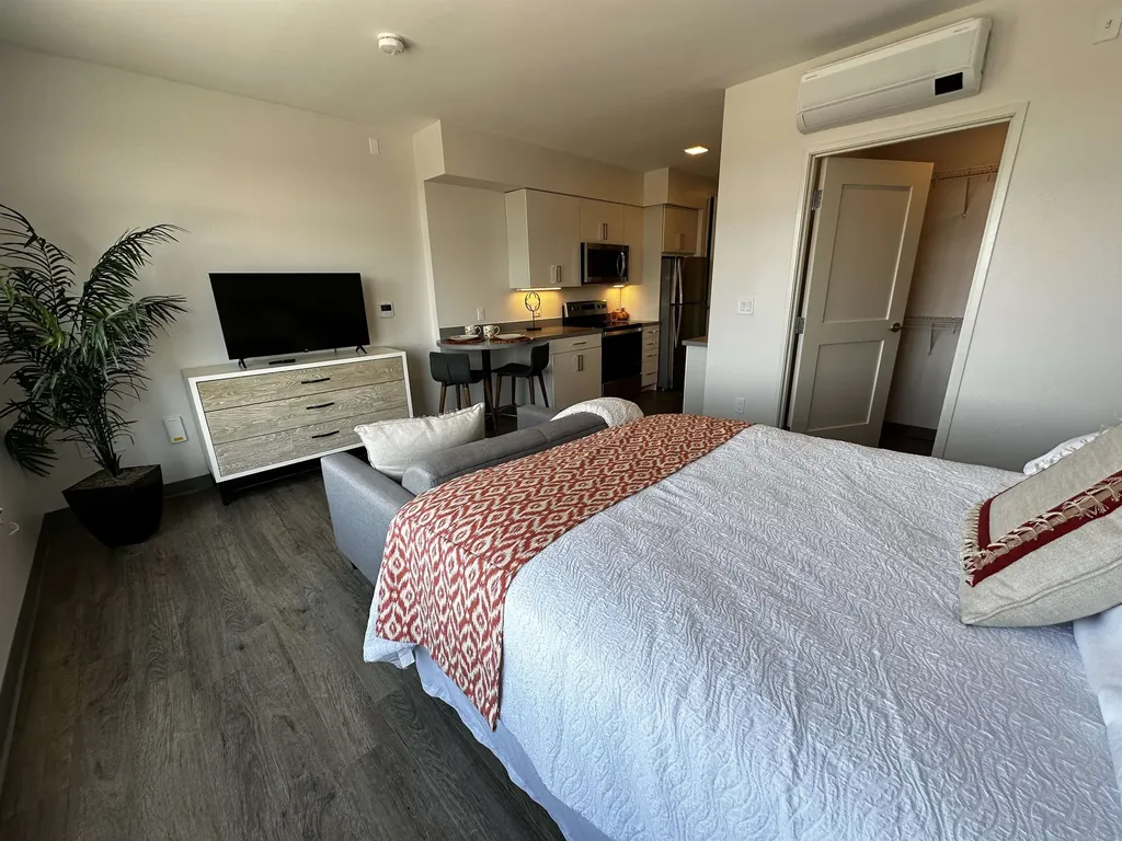 409 Elm Street Manchester NH 03101