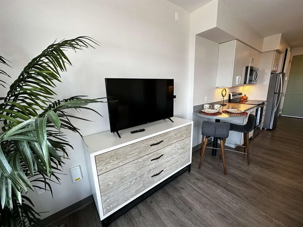 409 Elm Street Manchester NH 03101