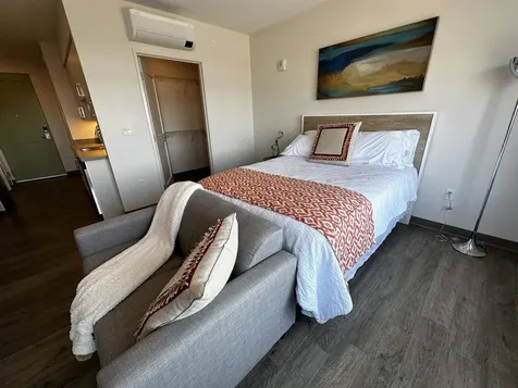 409 Elm Street Manchester NH 03101