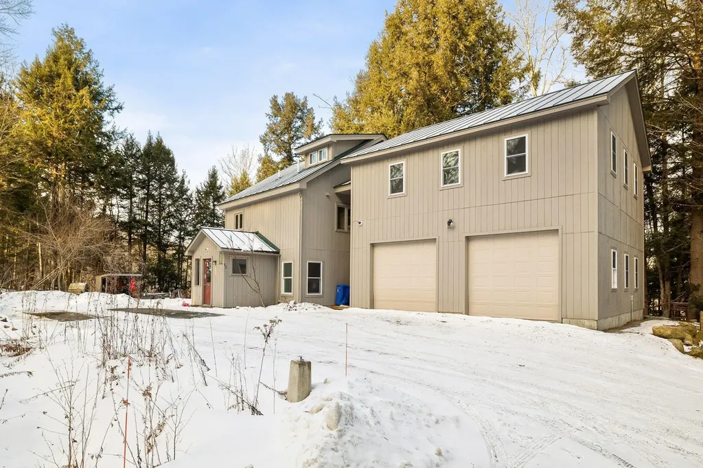 78 Pinebrook Road Waitsfield VT 05673