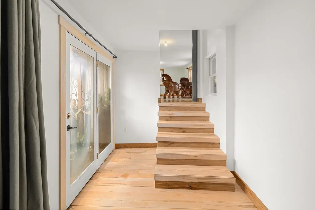 78 Pinebrook Road Waitsfield VT 05673