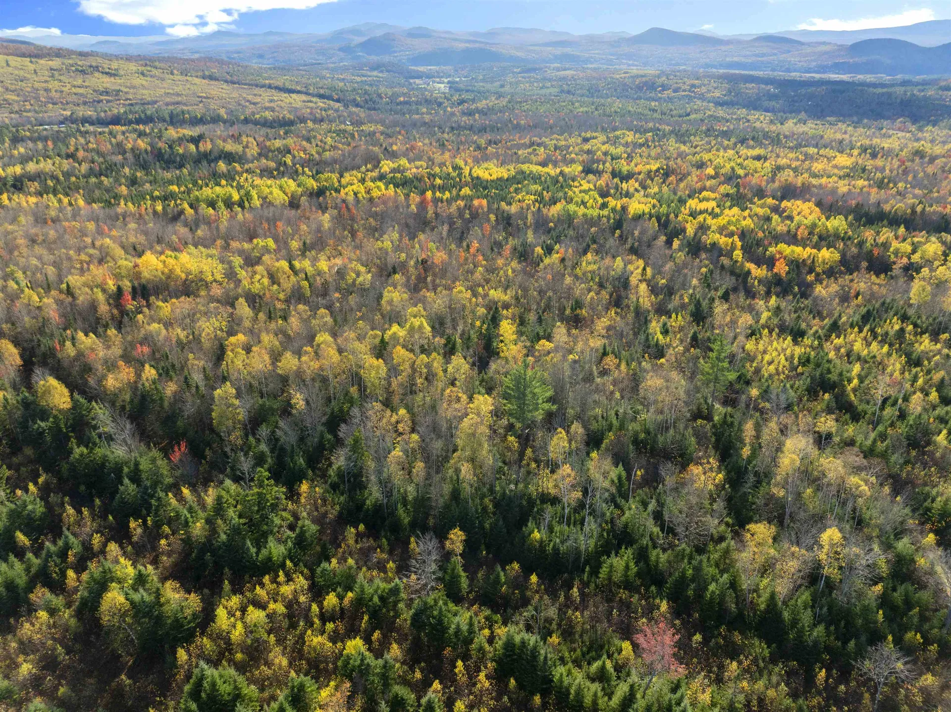 75 Walther Way Stratford NH 03590