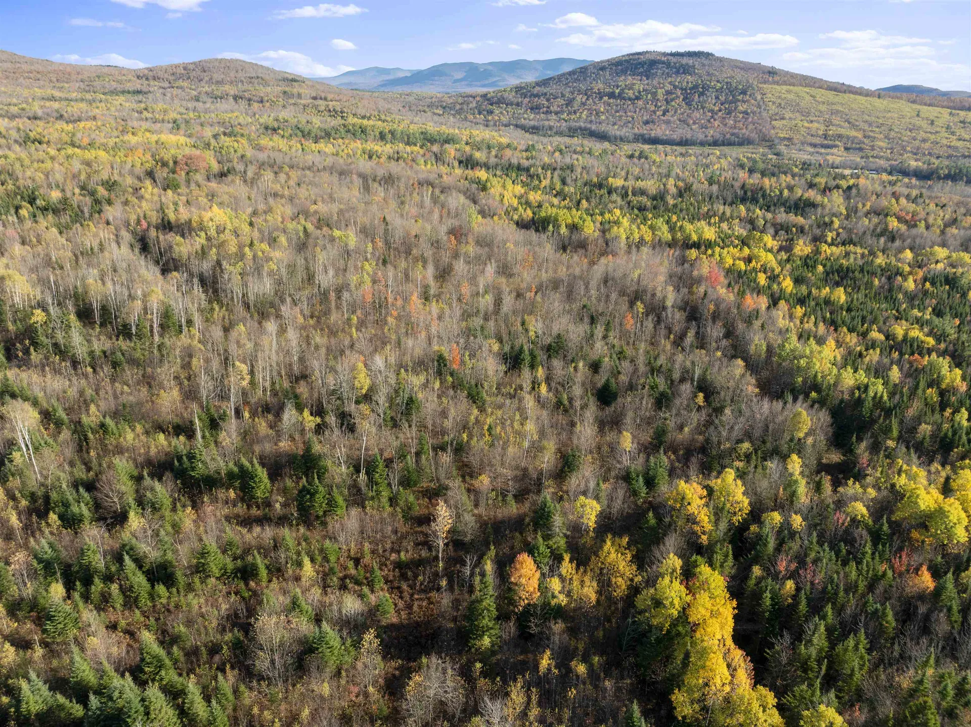 75 Walther Way Stratford NH 03590