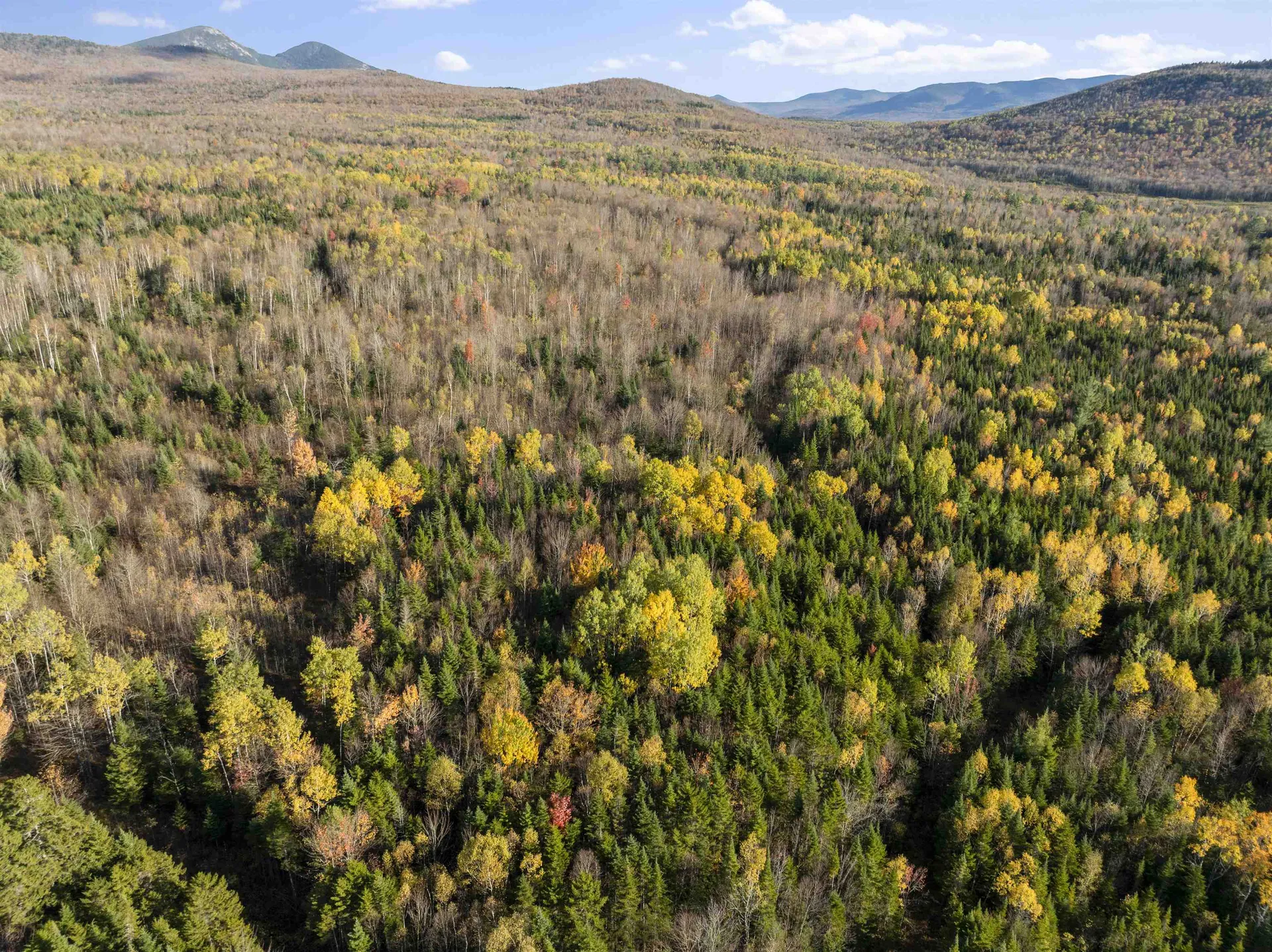 75 Walther Way Stratford NH 03590