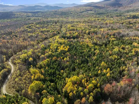 75 Walther Way Stratford NH 03590