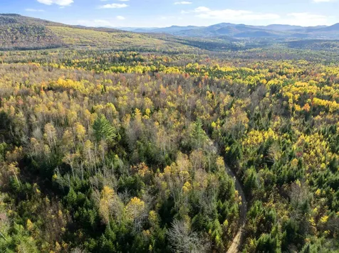 75 Walther Way Stratford NH 03590