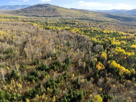 75 Walther Way Stratford NH 03590