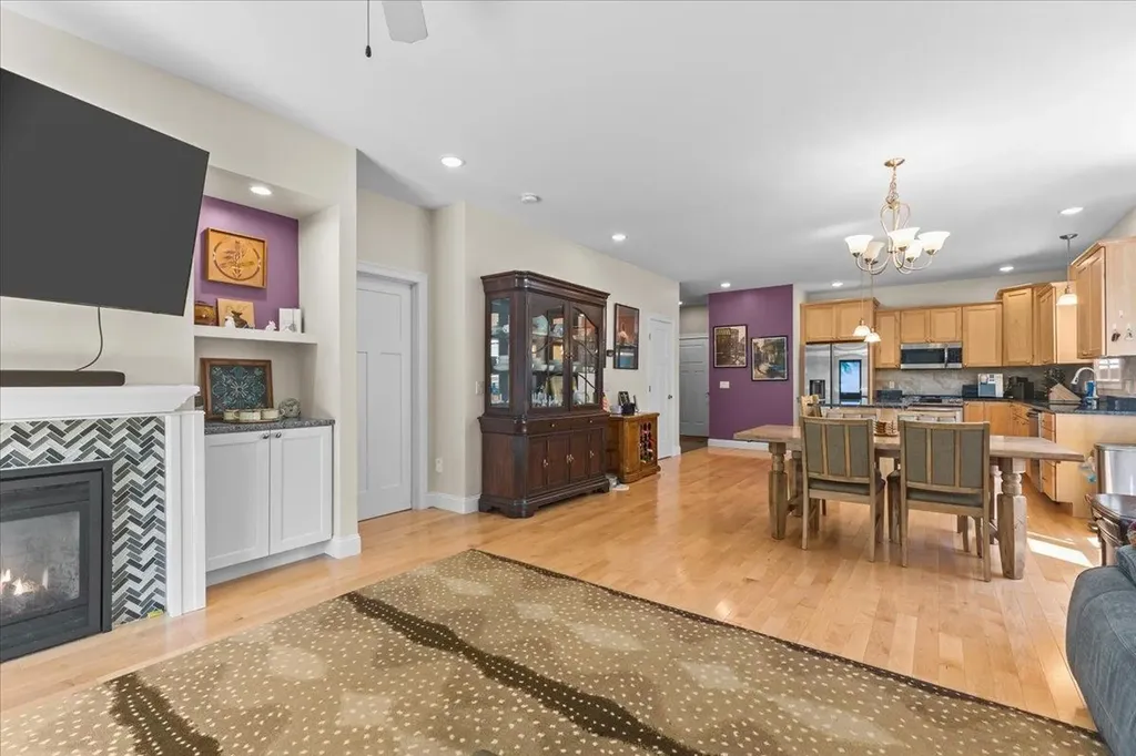 76 Chase Court Essex VT 05452