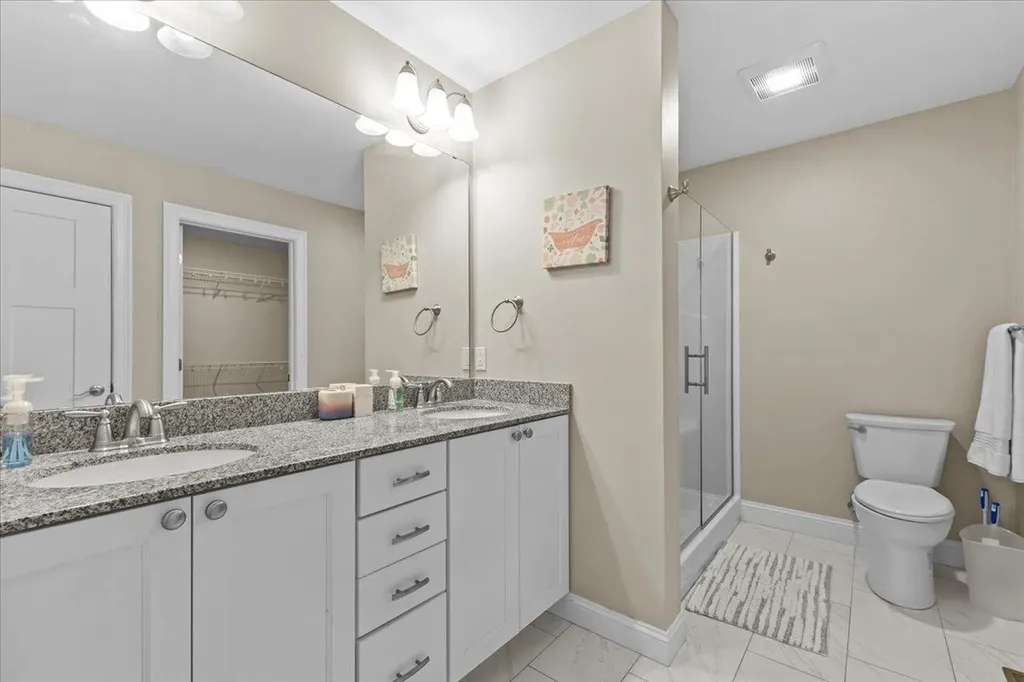 76 Chase Court Essex VT 05452