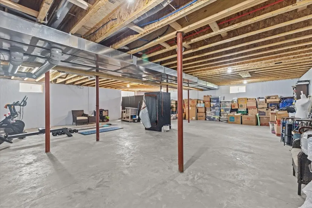 76 Chase Court Essex VT 05452