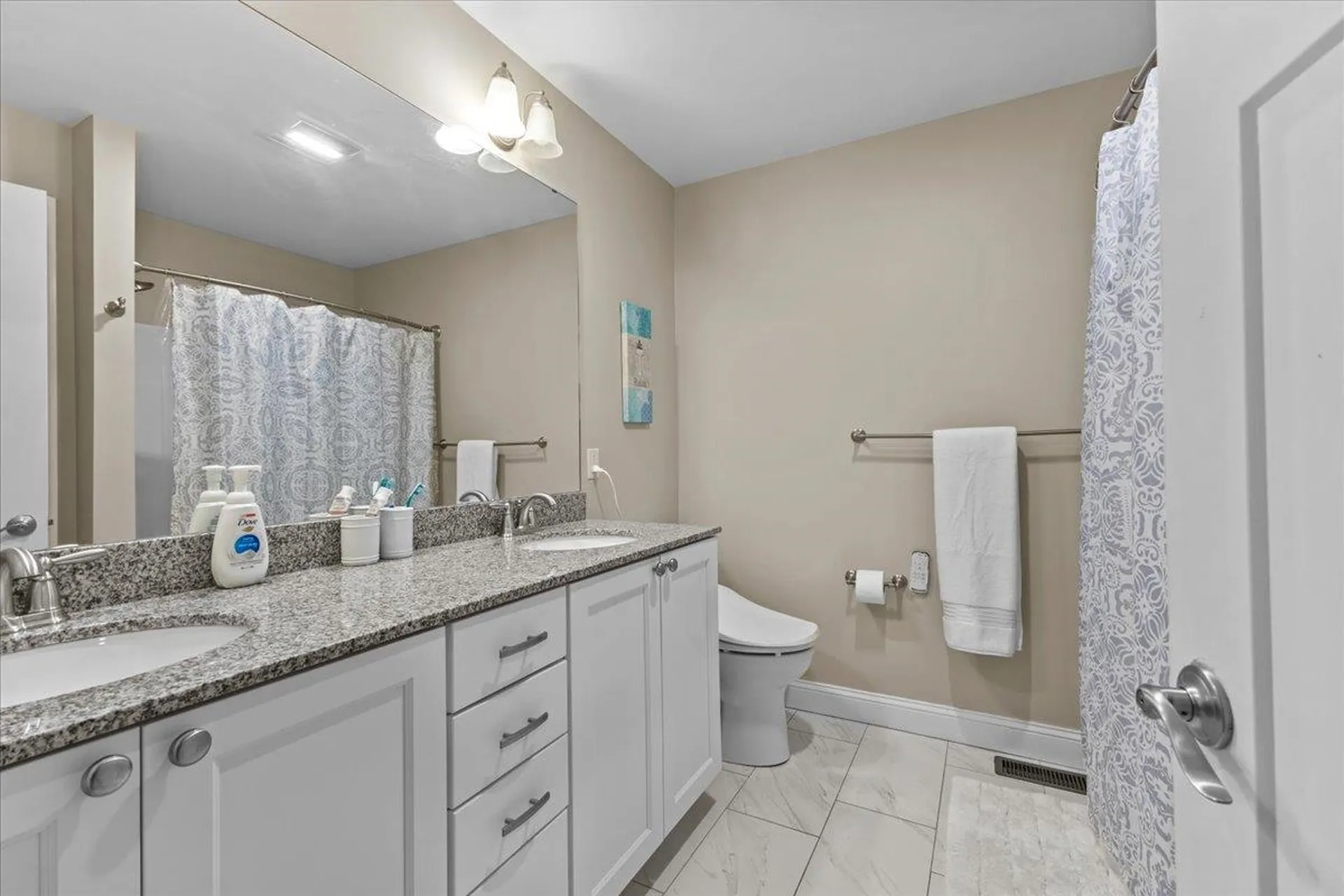 76 Chase Court Essex VT 05452