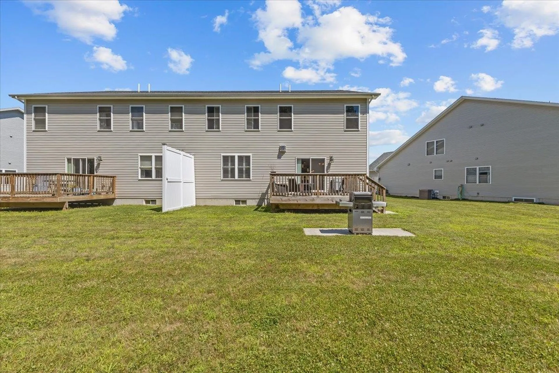 76 Chase Court Essex VT 05452