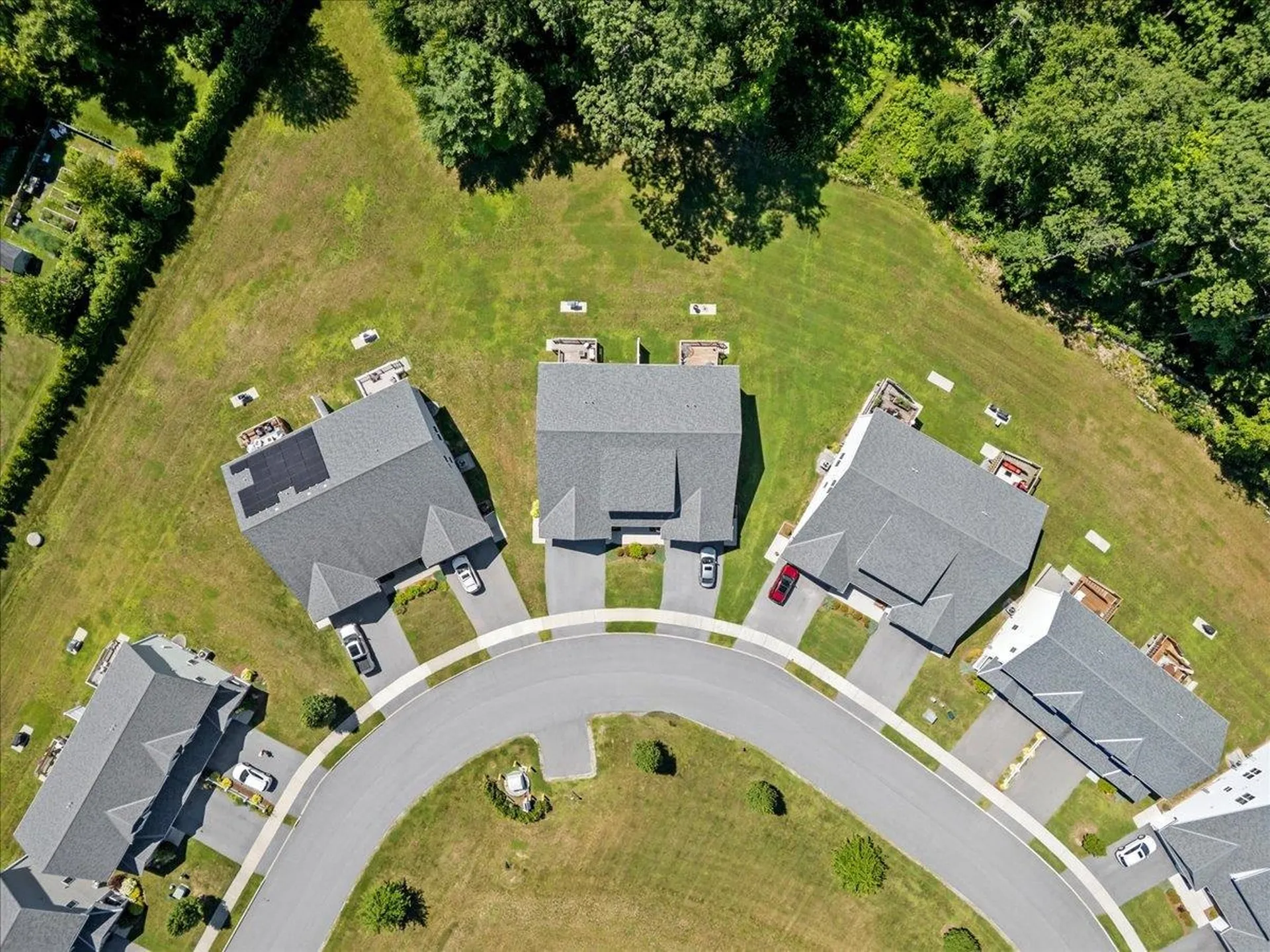 76 Chase Court Essex VT 05452