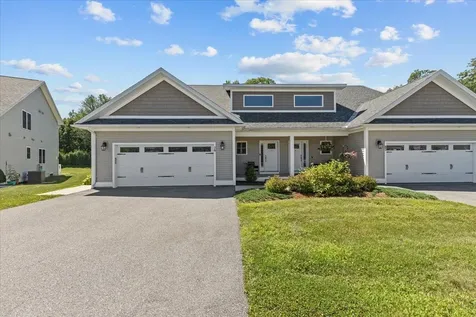 76 Chase Court Essex VT 05452