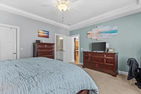 76 Chase Court Essex VT 05452