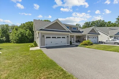 76 Chase Court Essex VT 05452