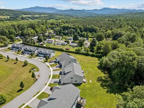 76 Chase Court Essex VT 05452