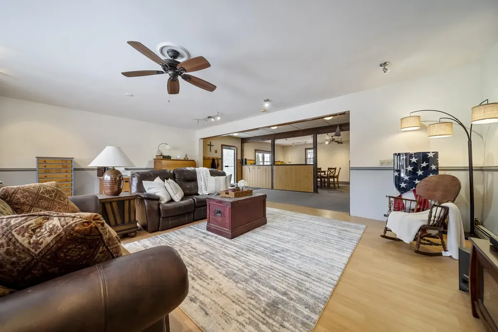 212 West Main Street Hillsborough NH 03244