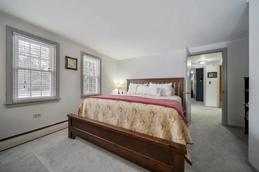 212 West Main Street Hillsborough NH 03244