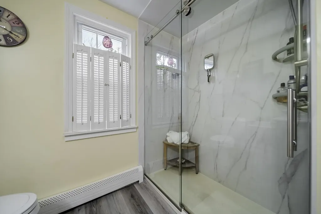 212 West Main Street Hillsborough NH 03244