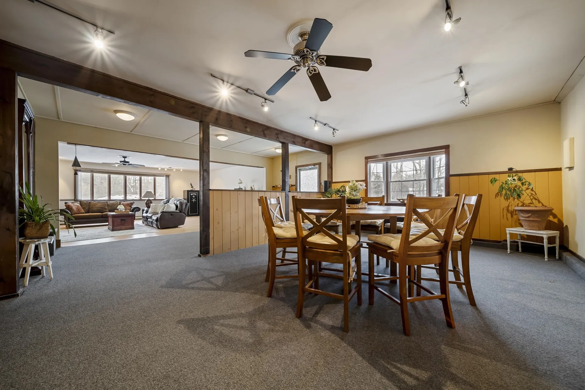 212 West Main Street Hillsborough NH 03244